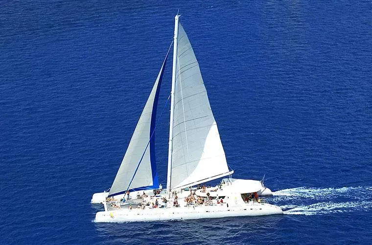 Catamaran under sail on the way back from Saona Island
